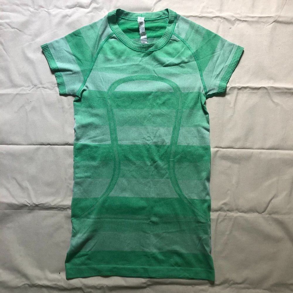 Lululemon striped T-Shirt